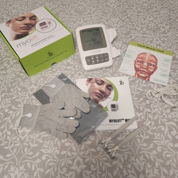 7E Wellness Corporation myolift - Picture 2 of 9